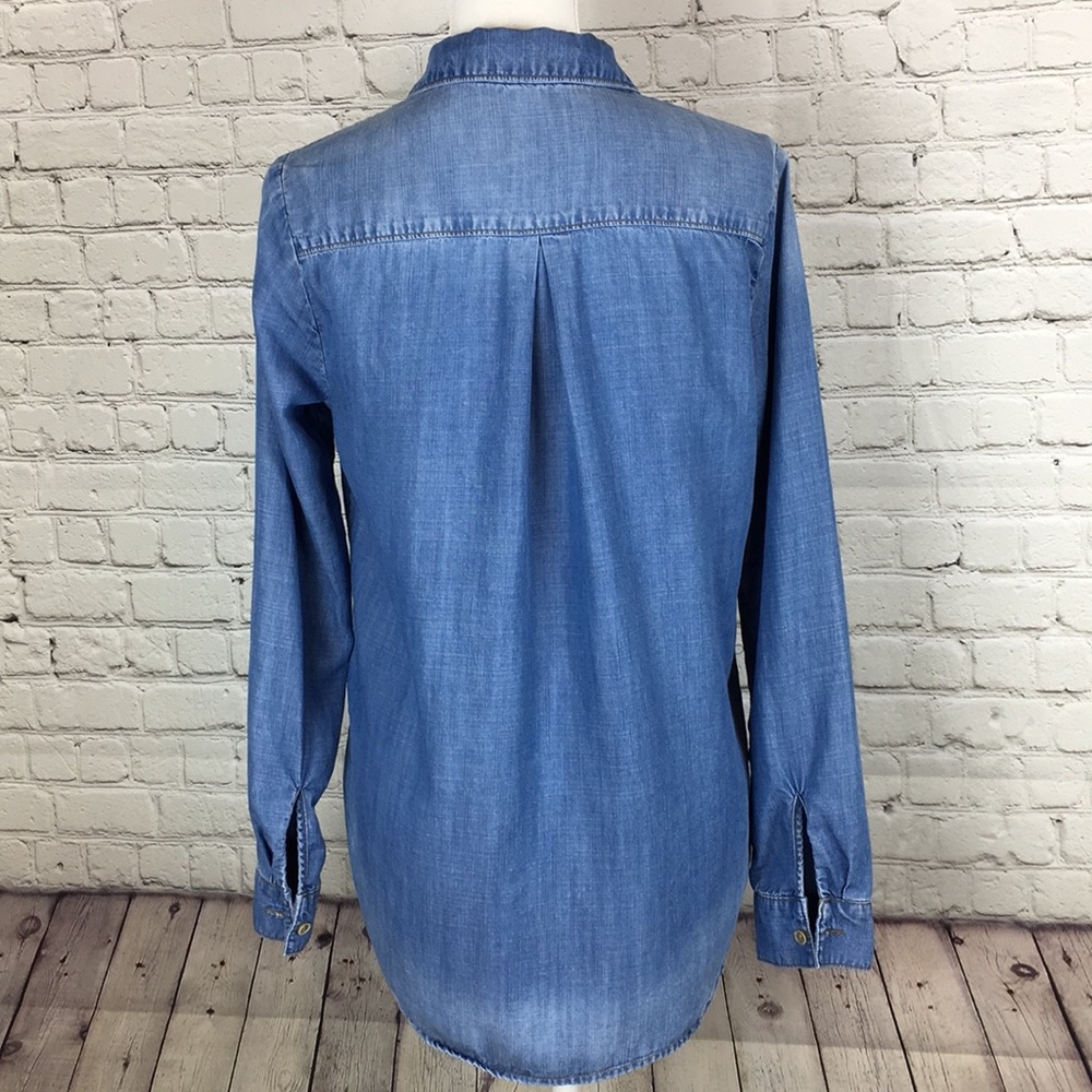 Cloth & Stone Anthropologie denim top - Picture 2 of 5